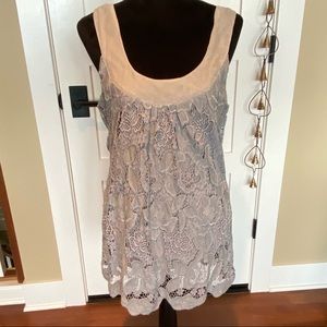 EUC Eci Silk and Rayon Scoop Neck Tank Top with Cut-Out Detailing Size 8